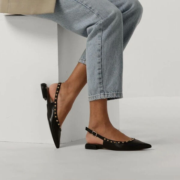 Slingbacks