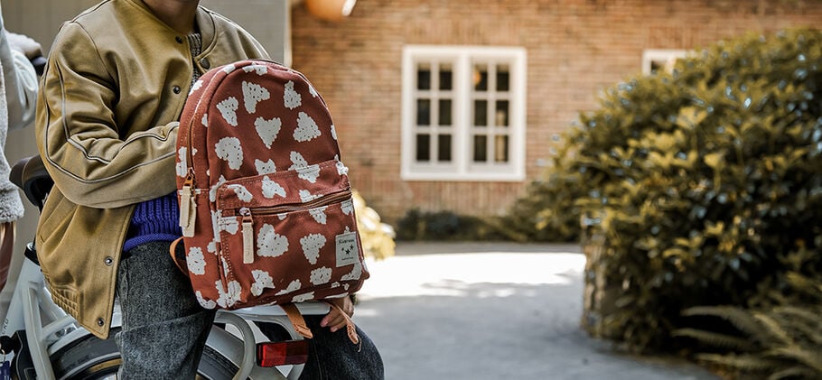 Verdraaiing opzettelijk veiligheid Hoe vind ik de perfecte schooltas? | Omoda