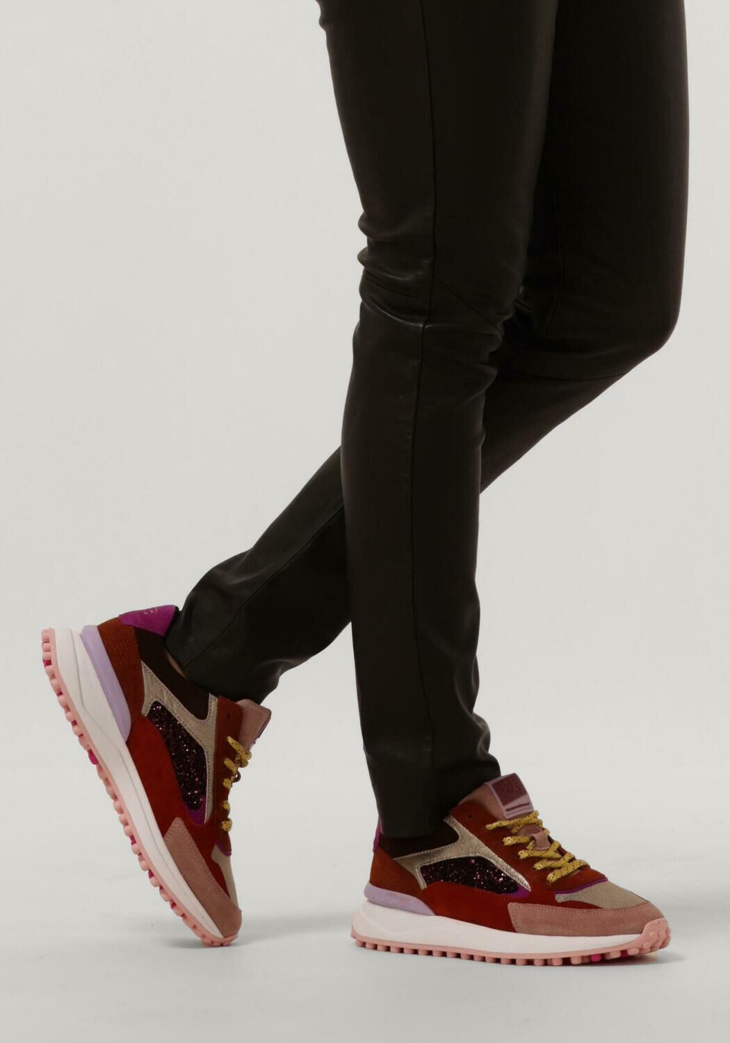 Roze FLORIS VAN BOMMEL Lage sneakers SFW 10099 Omoda