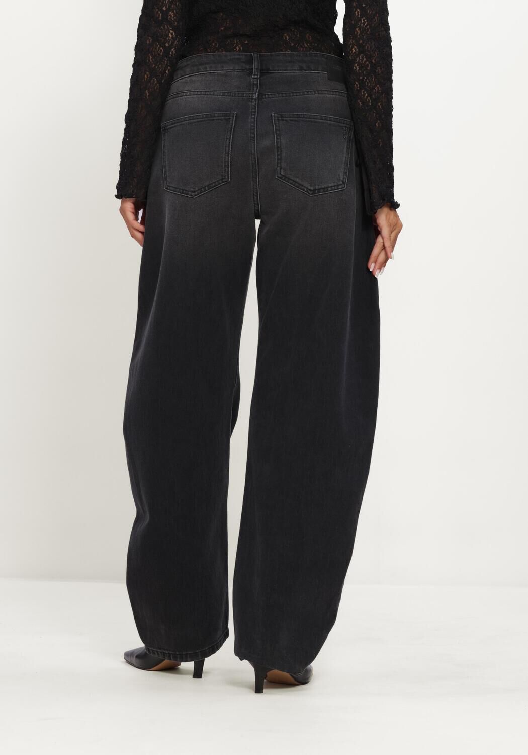 Antraciet MY ESSENTIAL WARDROBE Straight leg jeans JEANS BARREL MWREMMIE 139 - large