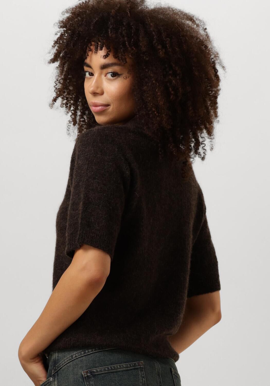 MY ESSENTIAL WARDROBE Dames Truien & Vesten Tammiemw Knit Pullover Ss Bruin