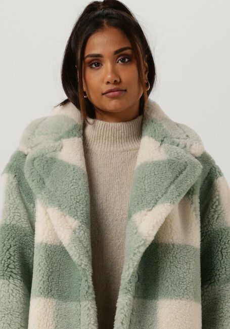 Mint STAND STUDIO Teddy jas MARIA COAT - large