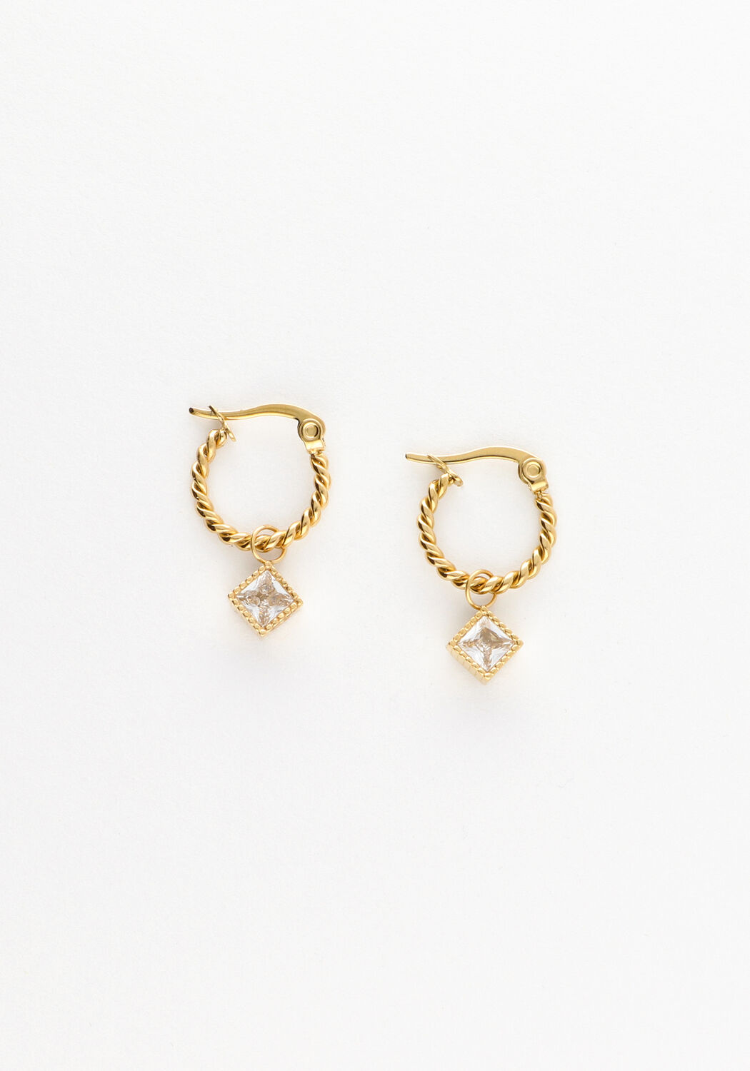 Goudkleurig NOTRE-V Oorbellen OMSS22-010