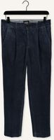 Blauwe SCOTCH & SODA Chino BLAKE - CORDUROY PLEATED CHINO Blauwe SCOTCH & SODA Chino BLAKE - CORDUROY PLEATED CHINO - medium
