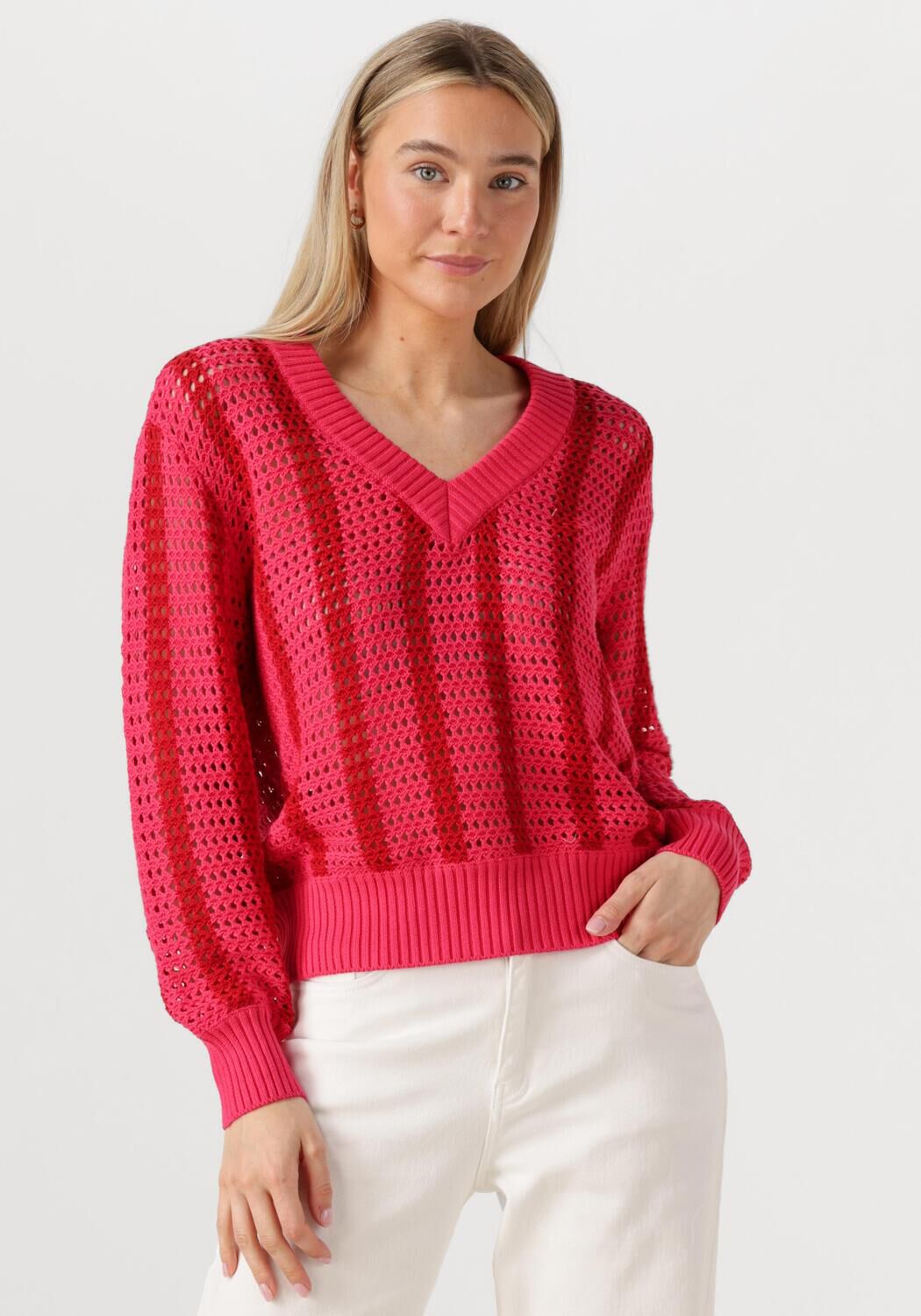 COLOURFUL REBEL Dames Truien & Vesten Lizza Crochet Stripe V-neck Sweater Rood
