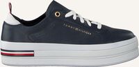 Blauwe TOMMY HILFIGER Lage sneakers MODERN FLATFORM - medium