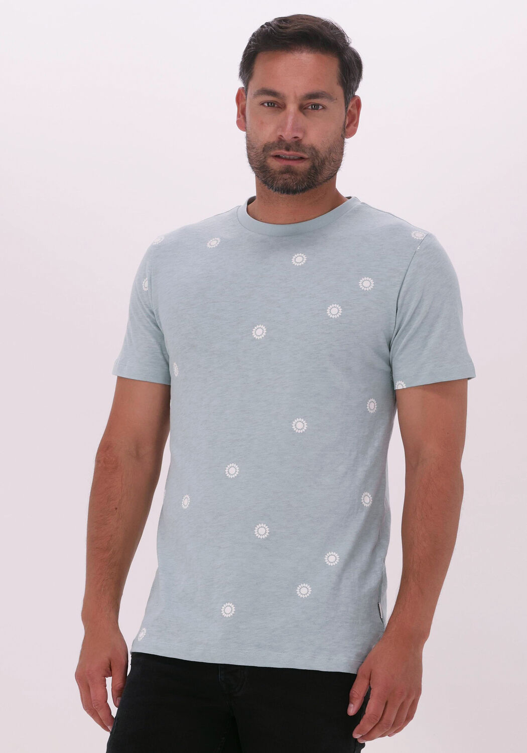 lichtblauwe kultivate t shirt ts blue sun