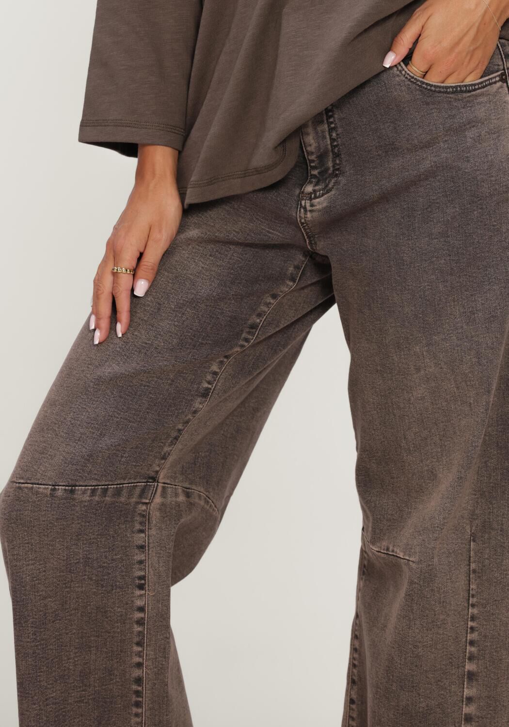 Bruine MAC Wide jeans 0333L AUTH. COMFORT VINTAGE DENIM - large