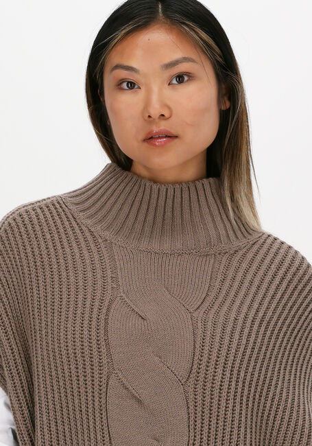 Beige SUMMUM Spencer SLEEVELESS CABLE SWEATER WOOL - large