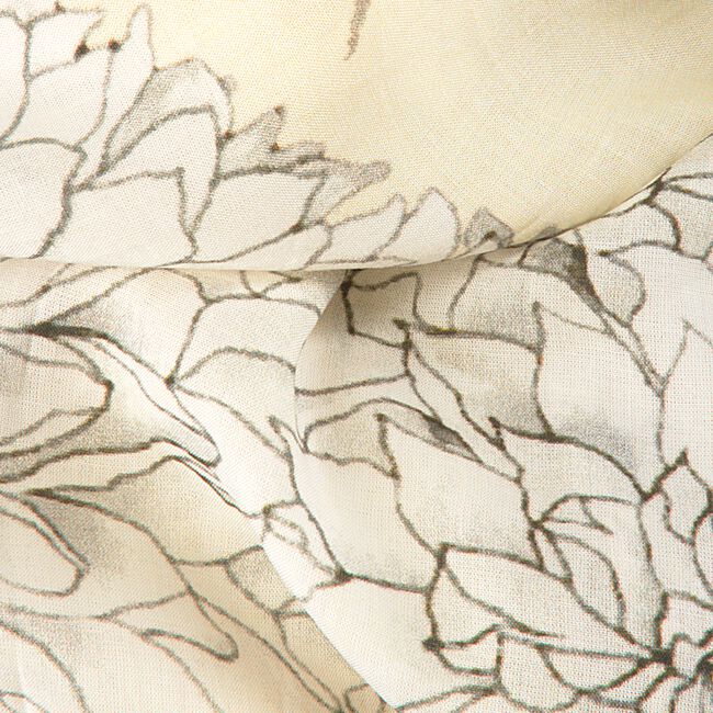 Beige MOMENT IN MAY. Sjaal DANICHE Beige MOMENT IN MAY. Sjaal DANICHE - large