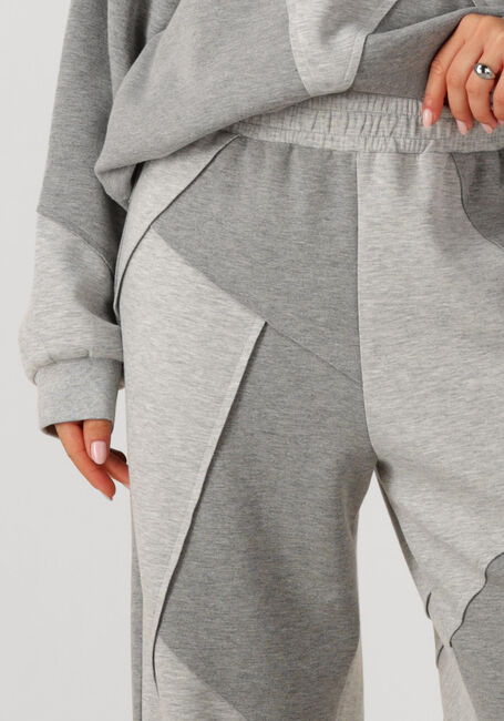 Lichtgrijze STUDIO AMAYA Joggingbroek CAMILA - large