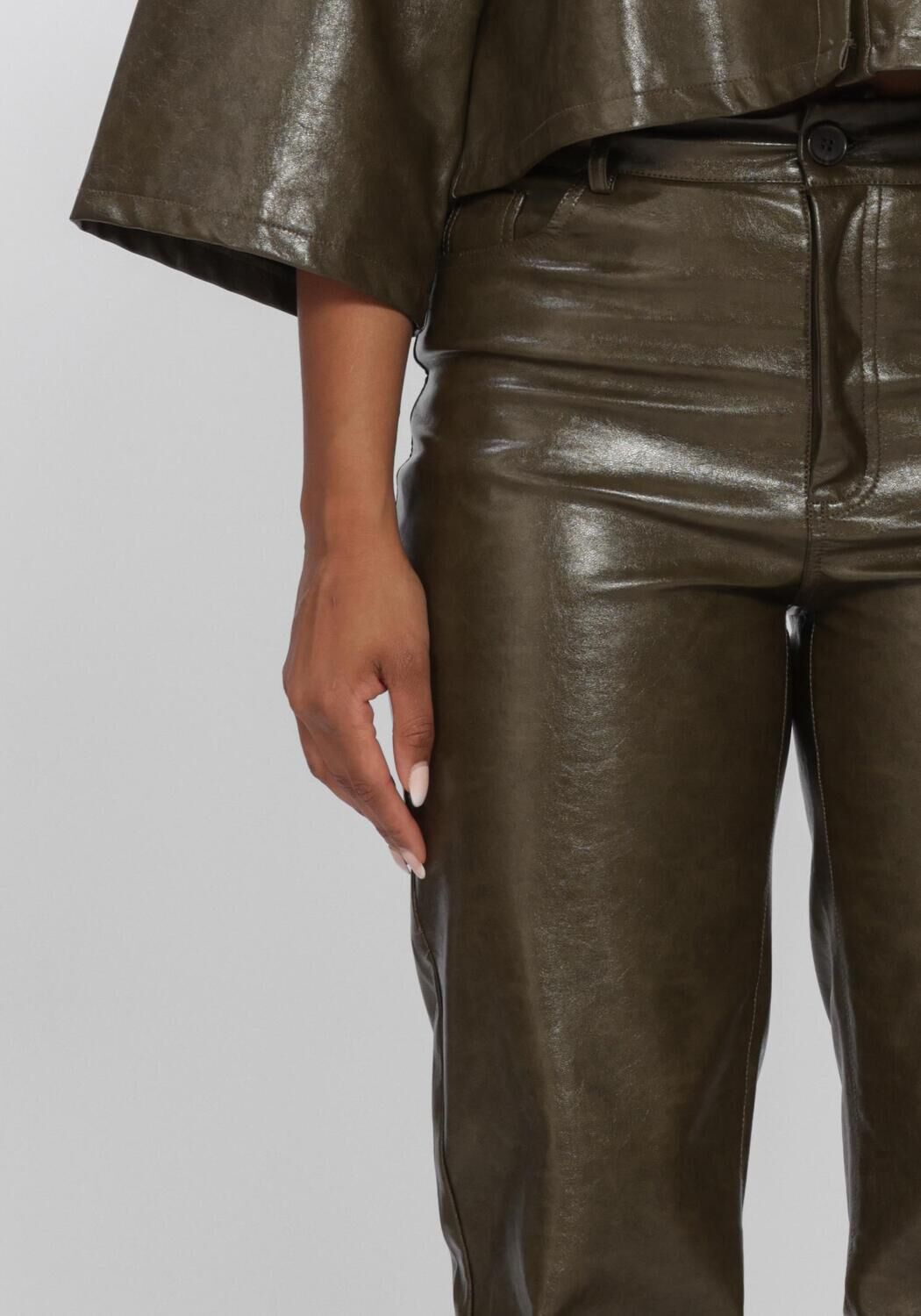 Khaki NUKUS Lange broeken PATRICIA PANTS PU - large