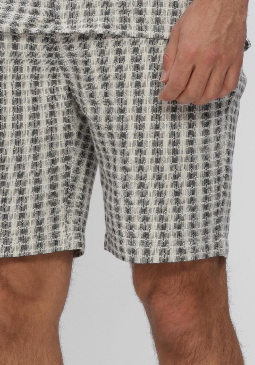 Donkerblauwe DSTREZZED Korte broek LOGAN WINNER STRIPE SHORT - large