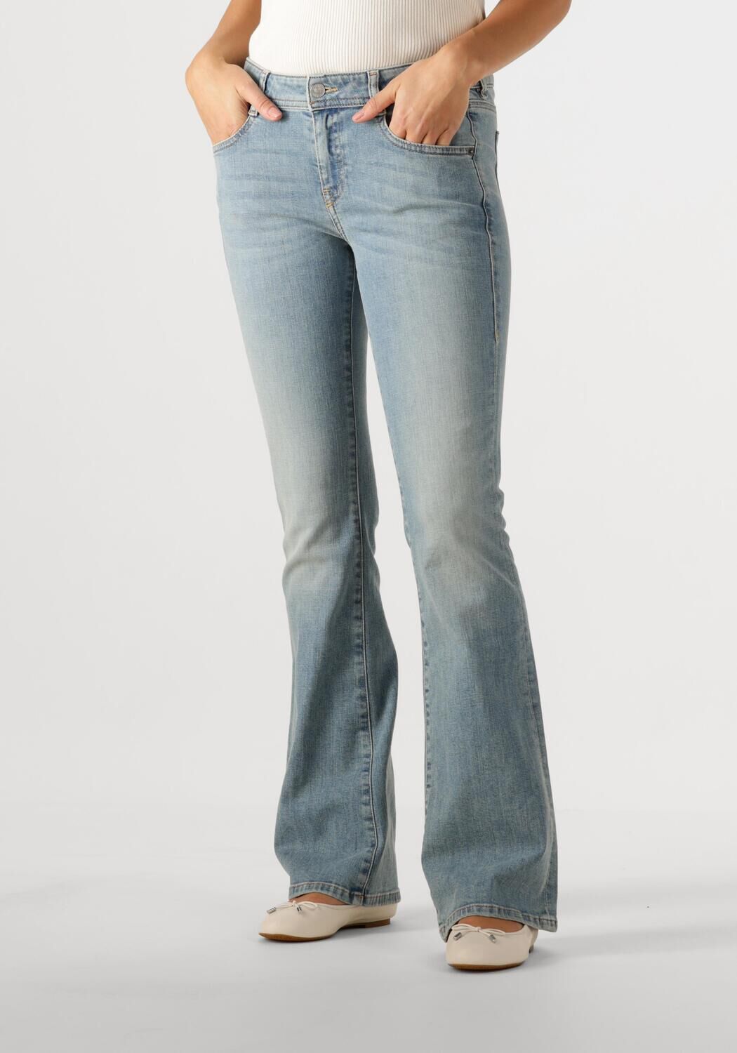 Diesel Retro Flared Jeans 1969 D-Ebby Blue Dames