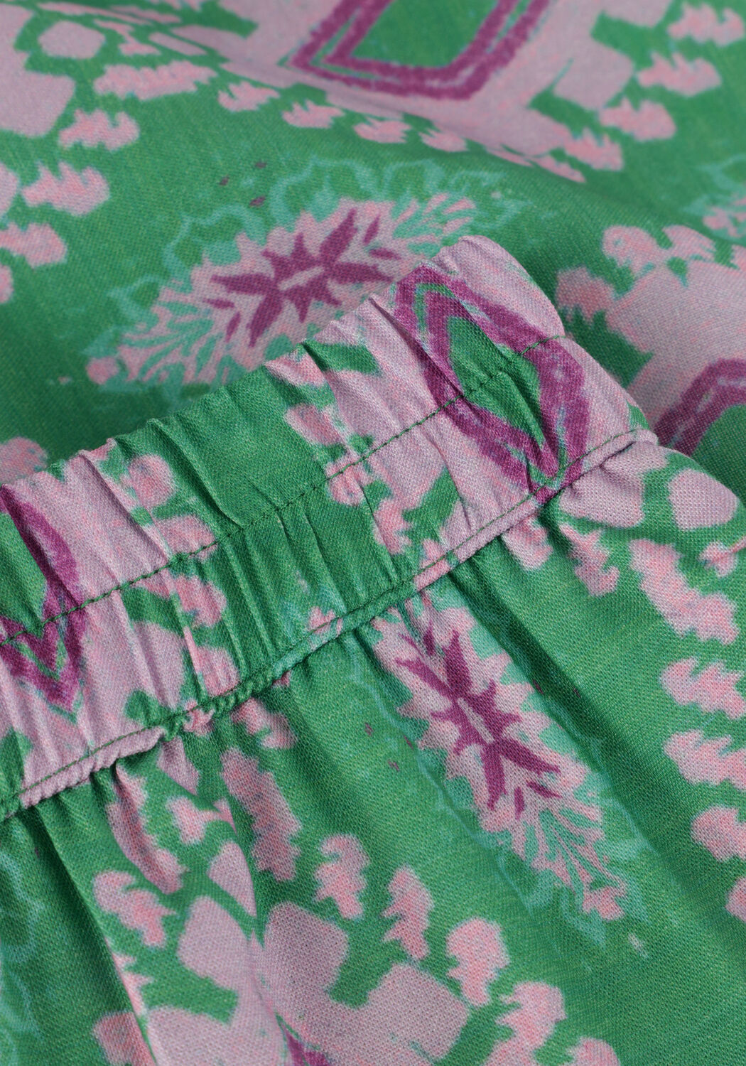 Groene RAIZZED Korte broek ROSA - large