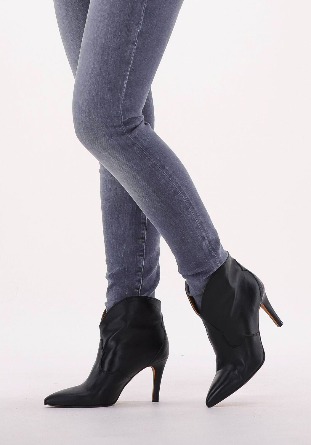 Zwarte TORAL Enkellaarsjes 12592 - large