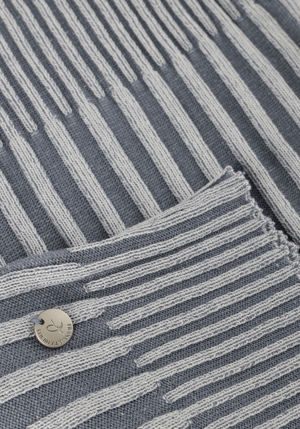 Lichtblauwe FRANKIE & LIBERTY Trui MACY KNIT - large