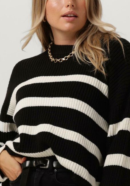 Zwarte SELECTED FEMME Trui SLFBLOOMIE LS KNIT O-NECK - large