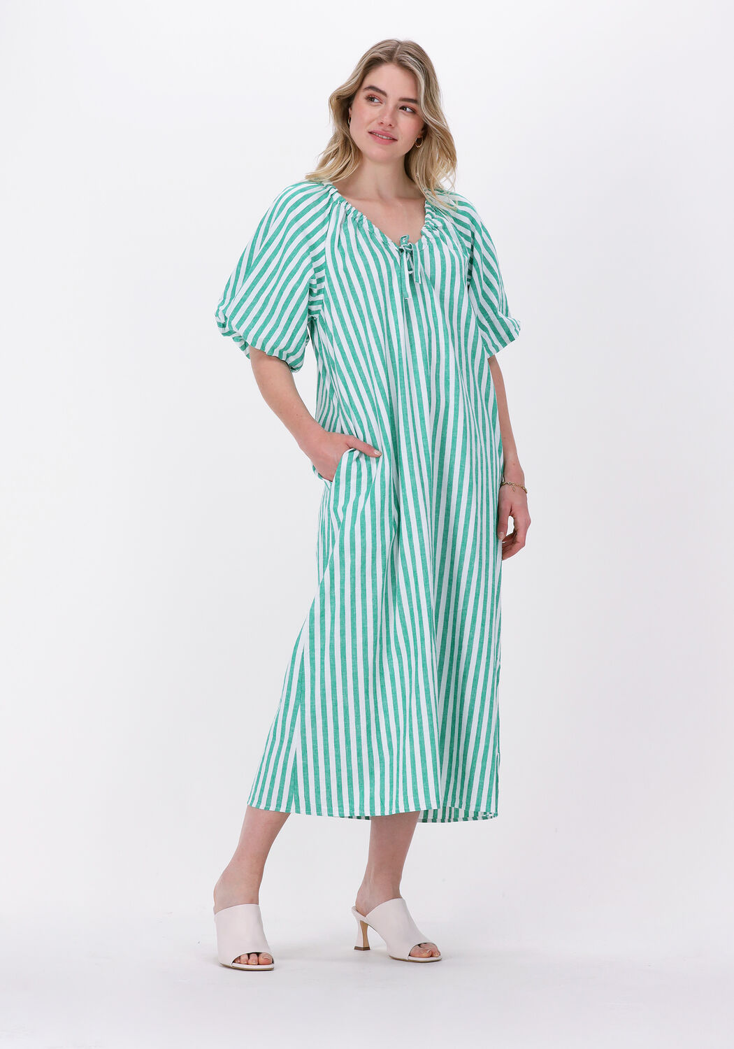 Minimum jurk hot sale
