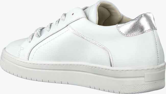 Witte OMODA Sneakers 8675 - large