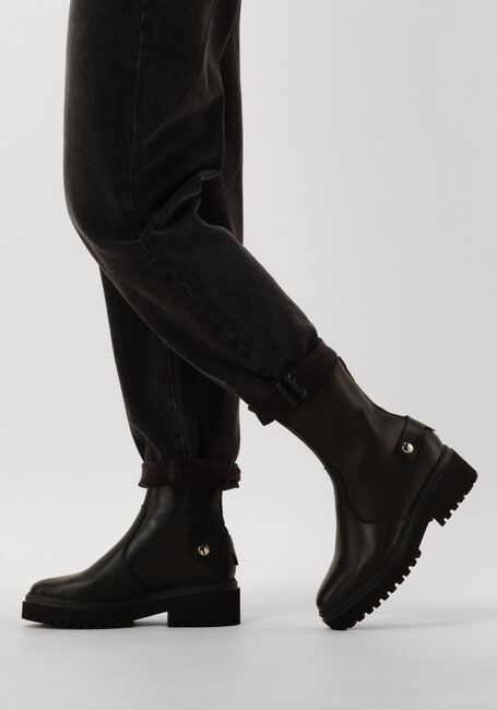 Zwarte NUBIKK Enkelboots FAE LEVA FUR - large