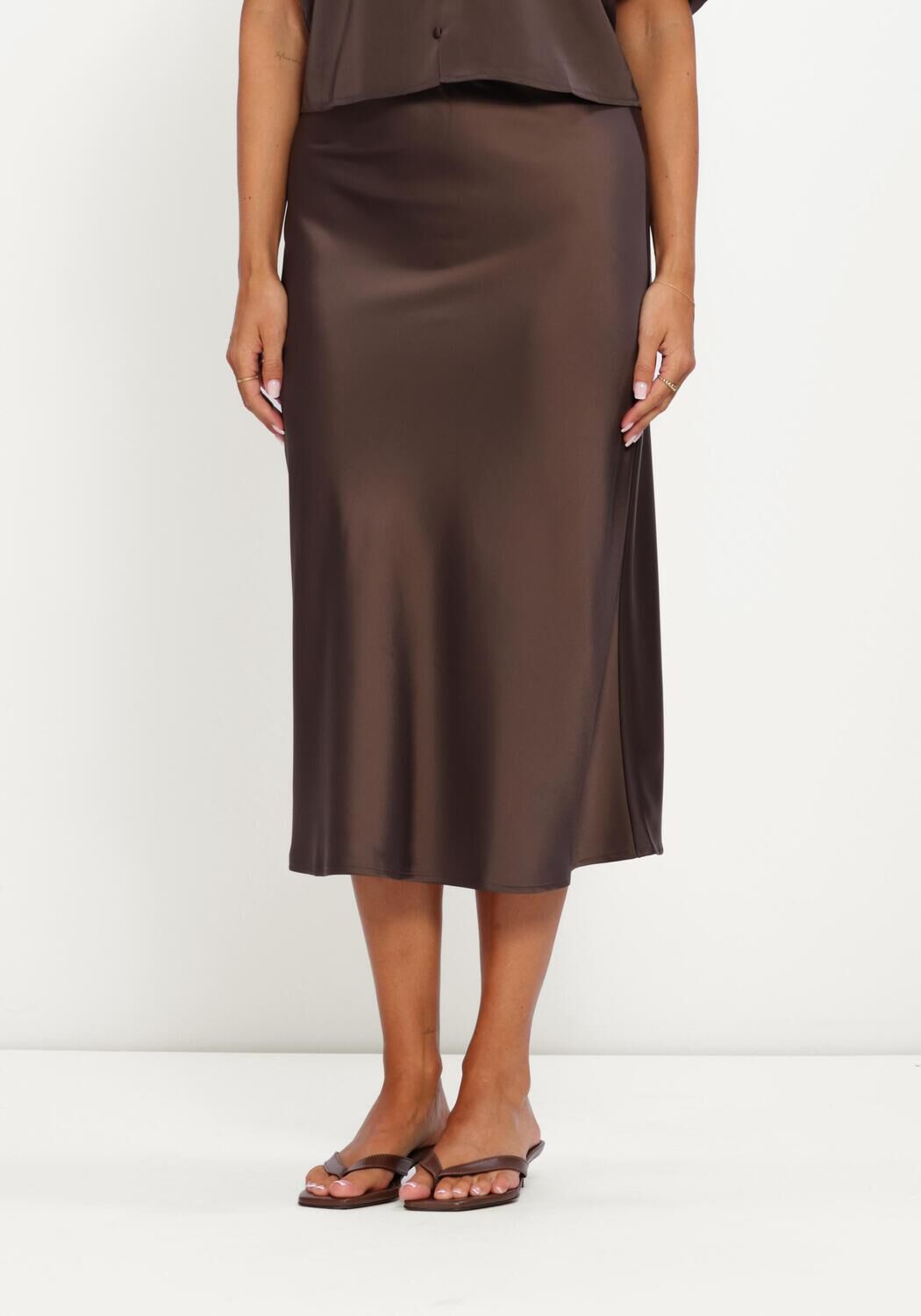 Bruine Y.A.S. Midirok YASPELLA HW MIDI SKIRT - large