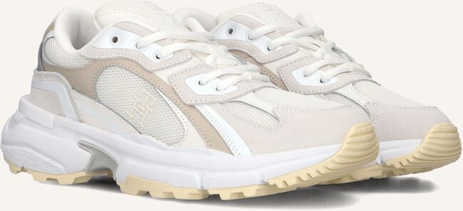 Beige TOMMY HILFIGER Lage sneakers TH MODERN RUGGED RUNNER Beige TOMMY HILFIGER Lage sneakers TH MODERN RUGGED RUNNER - large