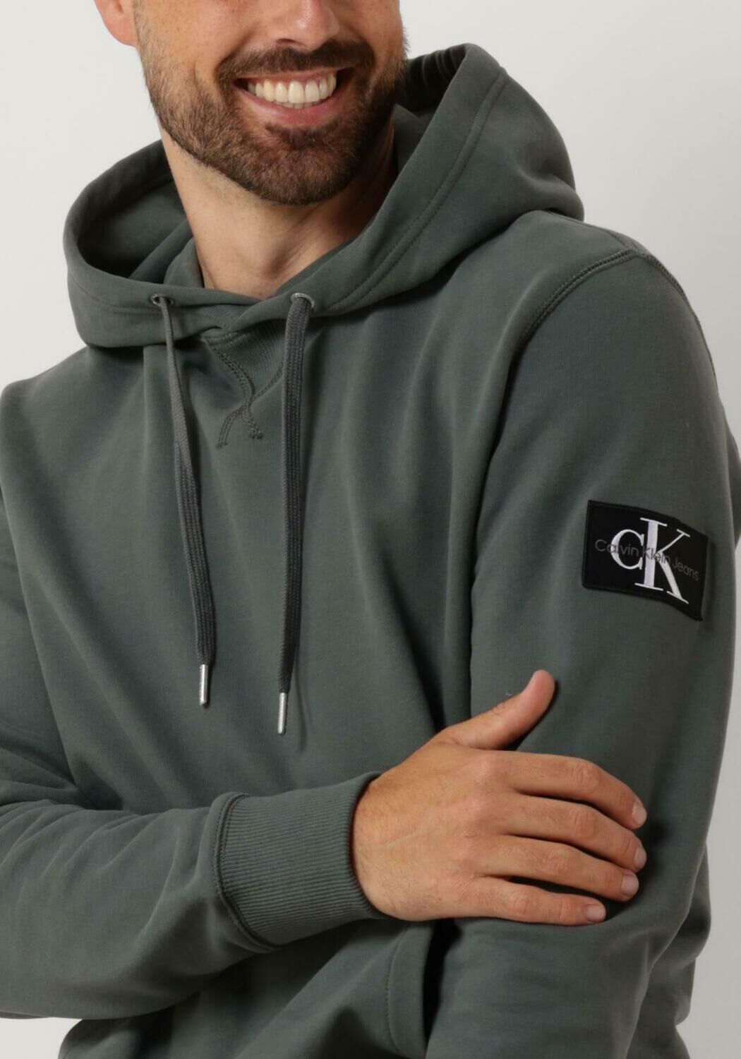CALVIN KLEIN Heren Truien & Vesten Badge Hoodie Grijs