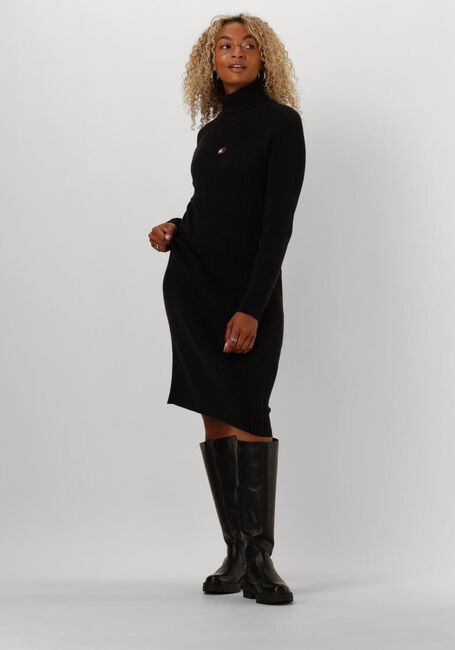 Zwarte TOMMY JEANS Midi jurk TJW MOCKNECK BADGE SWEATER DRESS - large