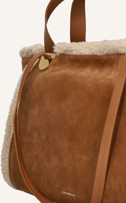Cognac COCCINELLE Handtas OLIVER ECO SHEA Cognac COCCINELLE Handtas OLIVER ECO SHEA - large