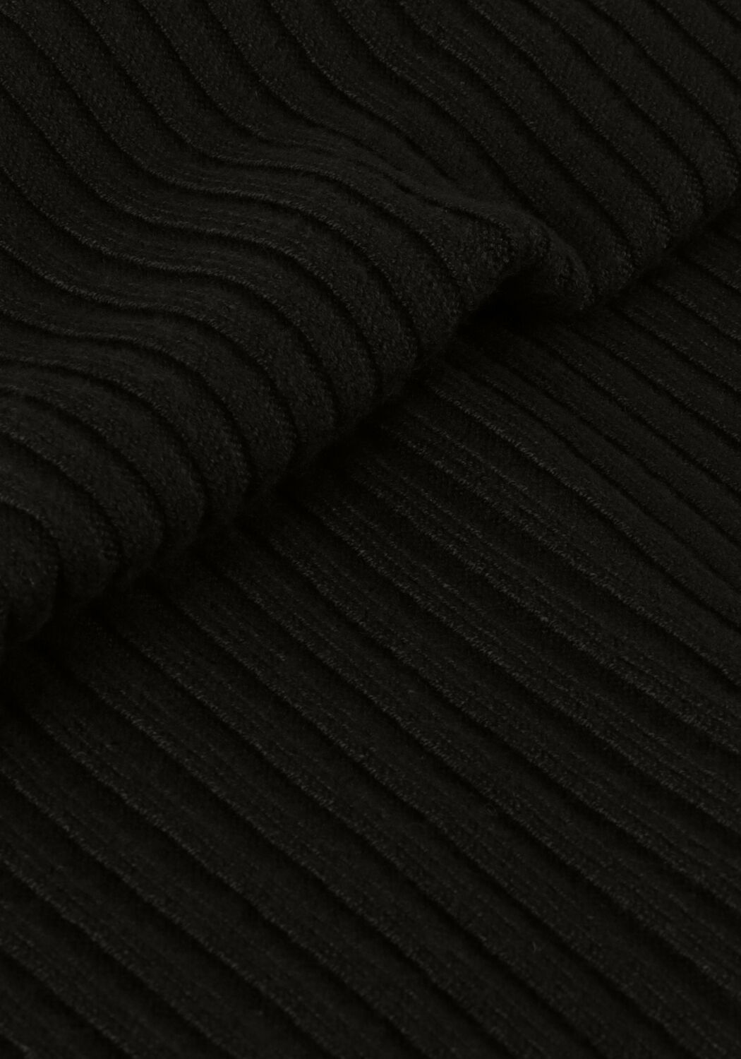 Zwarte SECOND FEMALE Tops & T-shirts SANKA KNIT T-NECK - large