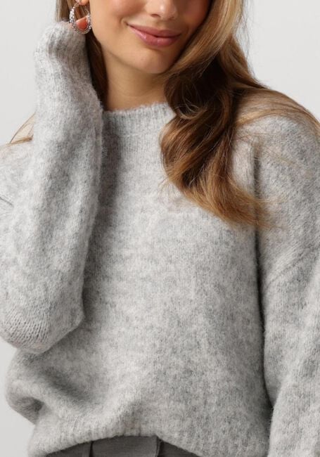 Grijze COLOURFUL REBEL Trui OLIVIA CREWNECK KNITTED SWEATER - large