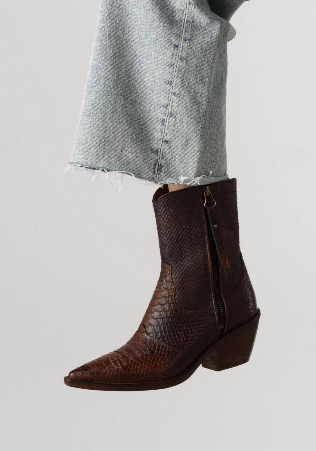 Bruine A.S.98 Enkellaarsjes B84205 - large