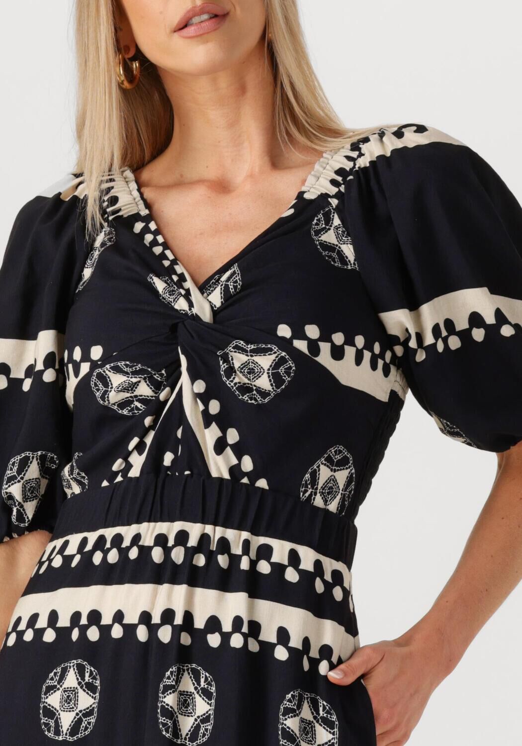 EST'SEVEN Dames Jurken Sofia Dress Zwart