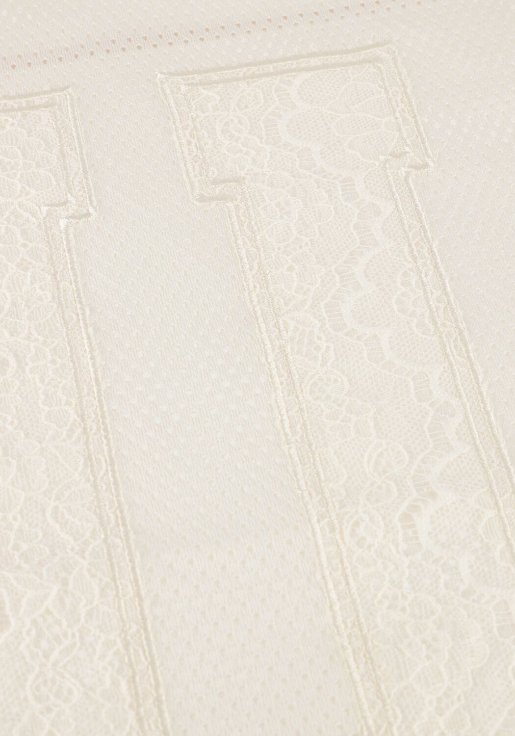 Ecru HAUTE L'AMITI&Eacute; Top DRIFT HL LACE TEE - large