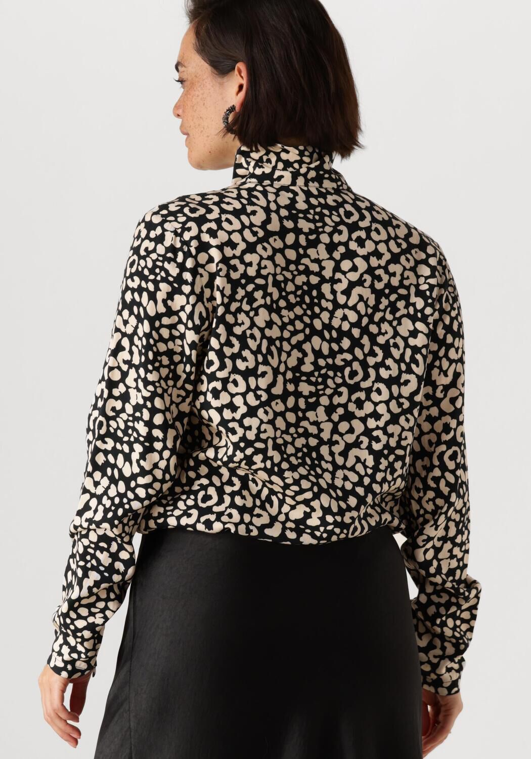 ANOTHER LABEL Dames Blouses Jume Animal Black Shirt Zwart