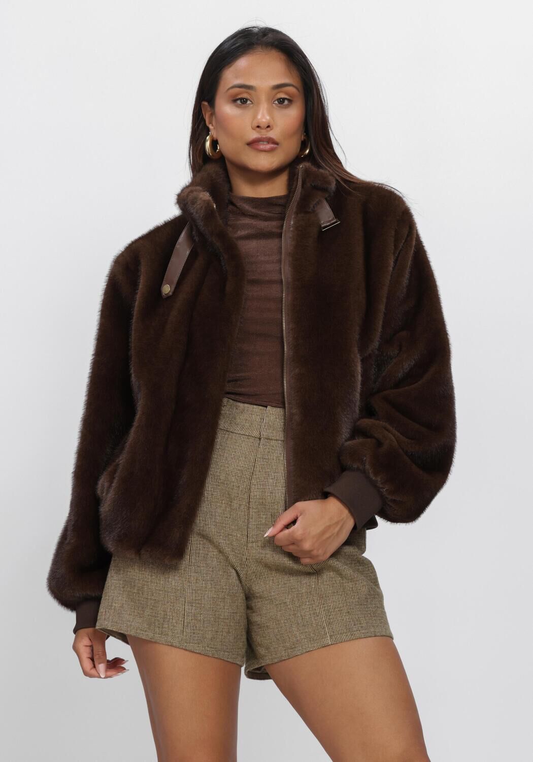 Bruine AMAYA AMSTERDAM Faux fur jas TALA JACKET - large