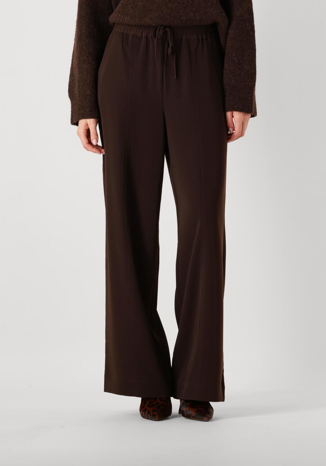 GESTUZ Dames Broeken Malenagz Pants Bruin