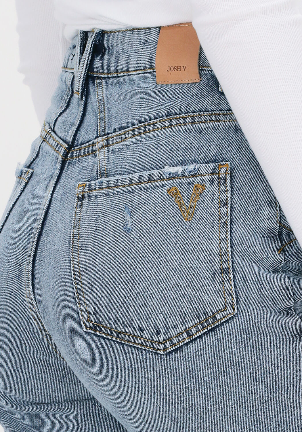 Josh jeans shop