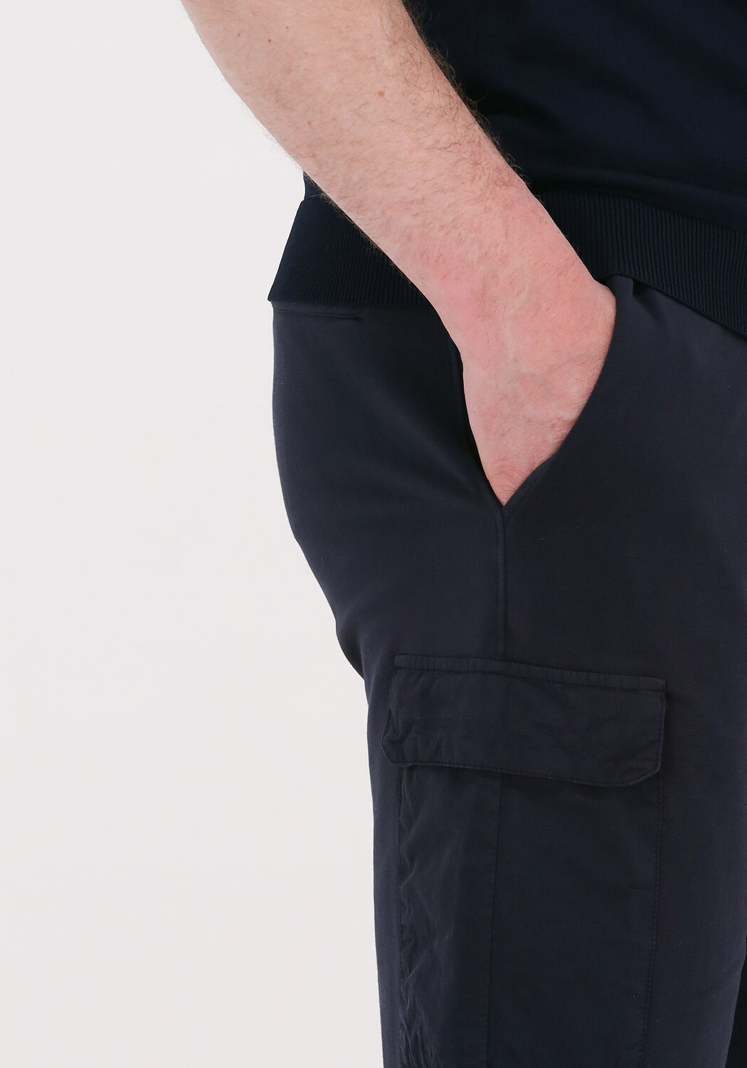 Genti broek deals