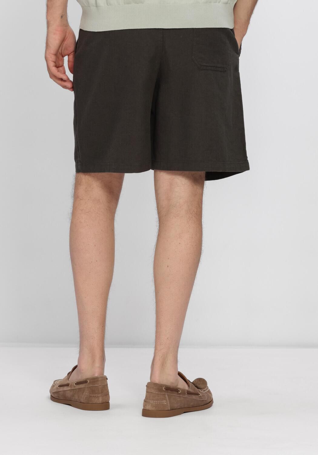 Donkergroene SELECTED MEN Korte broek SLHREGULAR-HARVEY LINEN BLEND  SHORTS - large