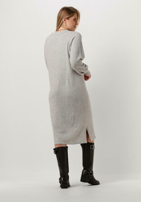 Grijze MINUS Midi jurk LILIANNE V-NECK MIDI KNIT DRESS - large