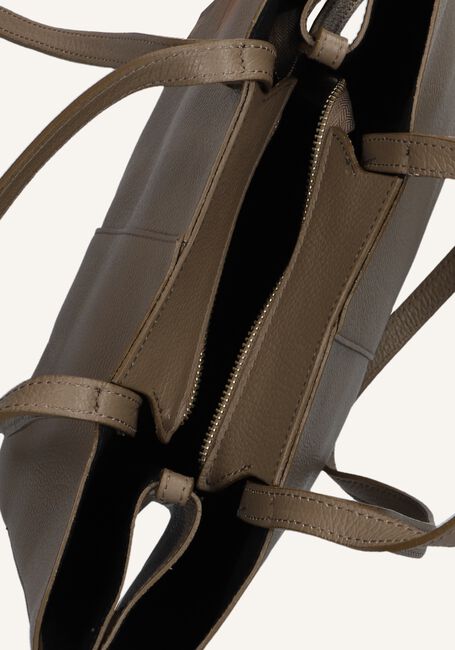 NOTRE-V MARTHA NOTRE-V MARTHA - large