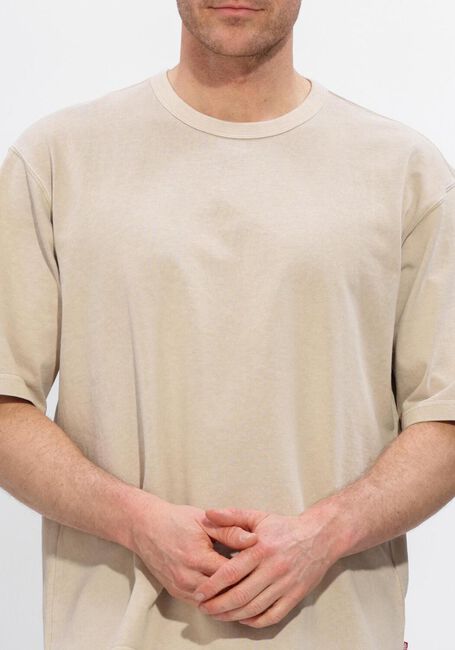 Zand LEVI'S T-shirt HEAVYWEIGHT LOOSE TEE - large