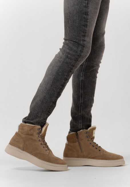 Taupe NUBIKK Hoge sneakers JONAH POLAR FUR Taupe NUBIKK Hoge sneakers JONAH POLAR FUR - large