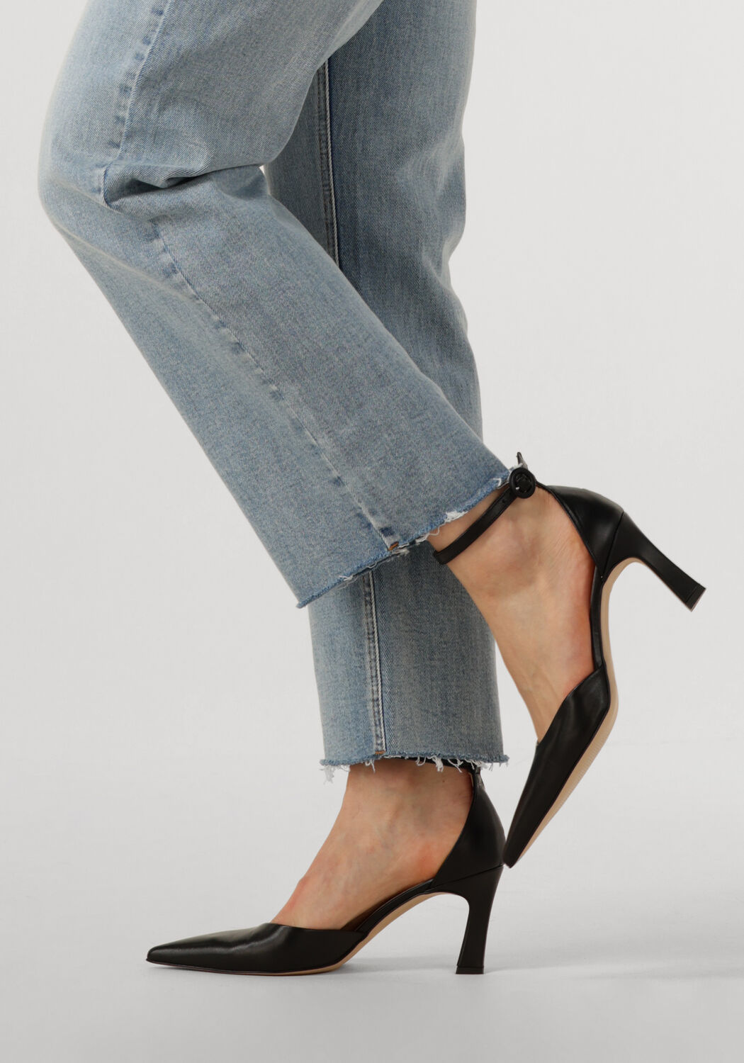 Zwarte NOTRE-V Pumps 7225 - large