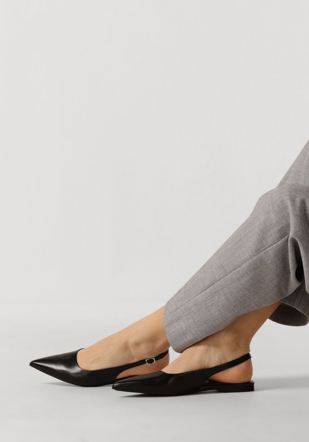 Zwarte VAGABOND SHOEMAKERS Slingbacks HERMINE 101 - large