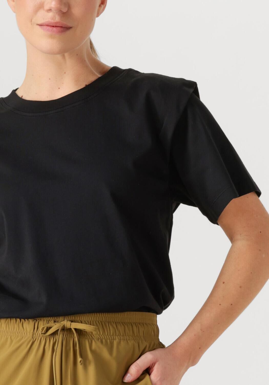 PENN & INK Dames Tops & T-shirts T-shirt Fit Zwart