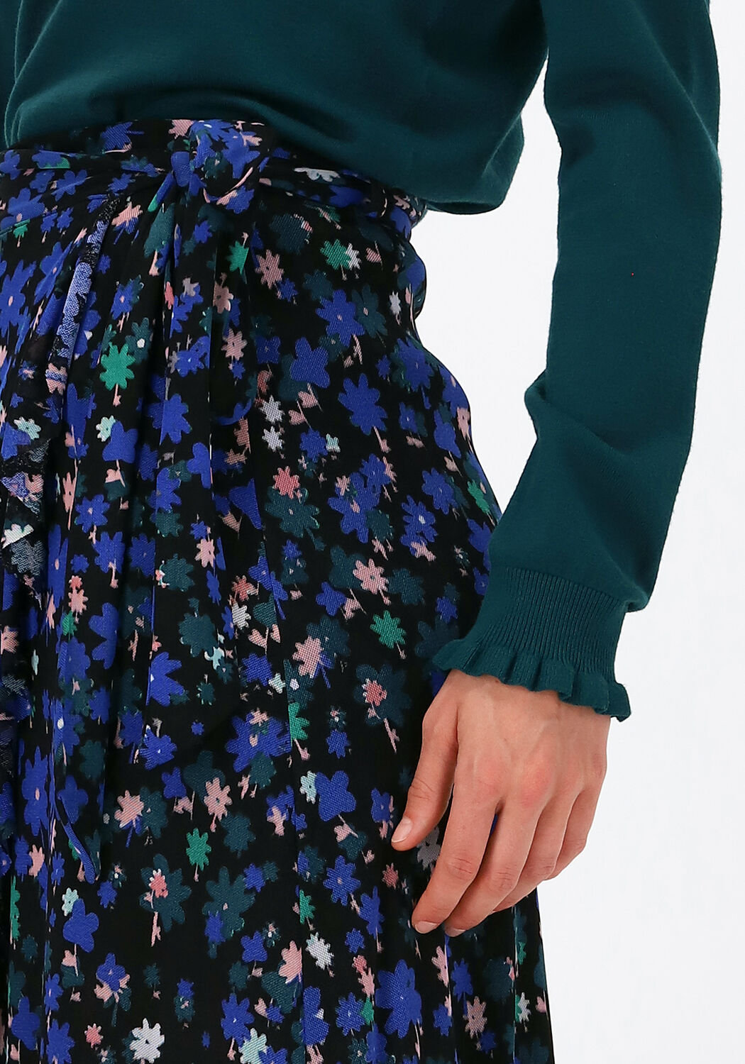 donkerblauwe fabienne chapot midirok bobo frill skirt