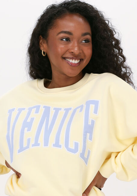 Gele COLOURFUL REBEL Sweater VENICE PATCH DROPPED SHOULDER SWEAT - large